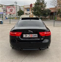 جاكوار XE